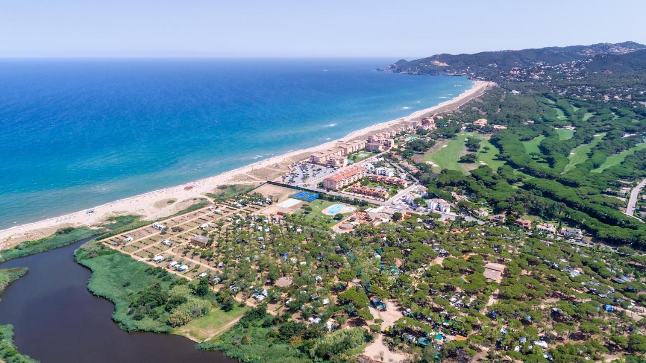 Camping & Bungalows Platja Brava Pals Dış mekan fotoğraf