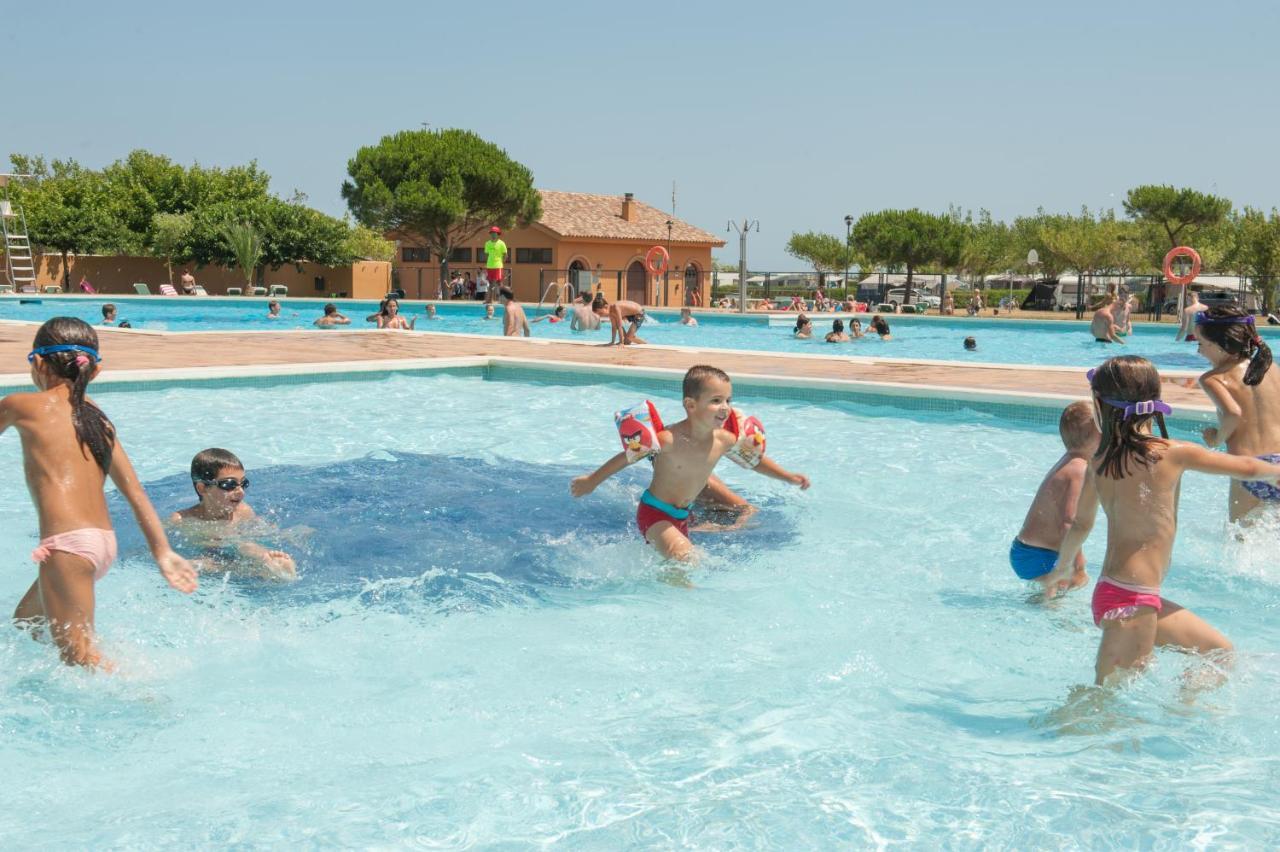 Camping & Bungalows Platja Brava Pals Dış mekan fotoğraf