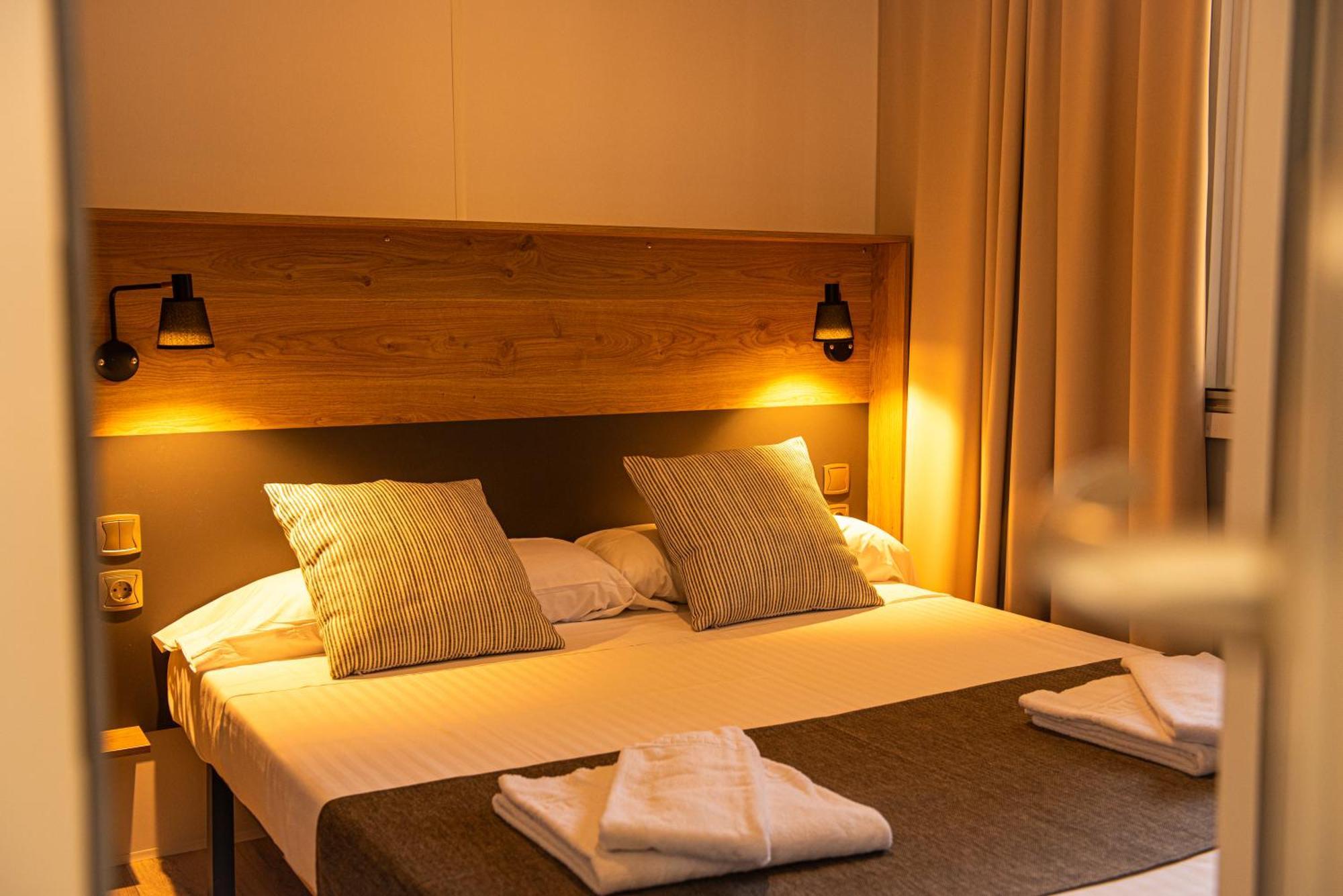Camping & Bungalows Platja Brava Pals Dış mekan fotoğraf