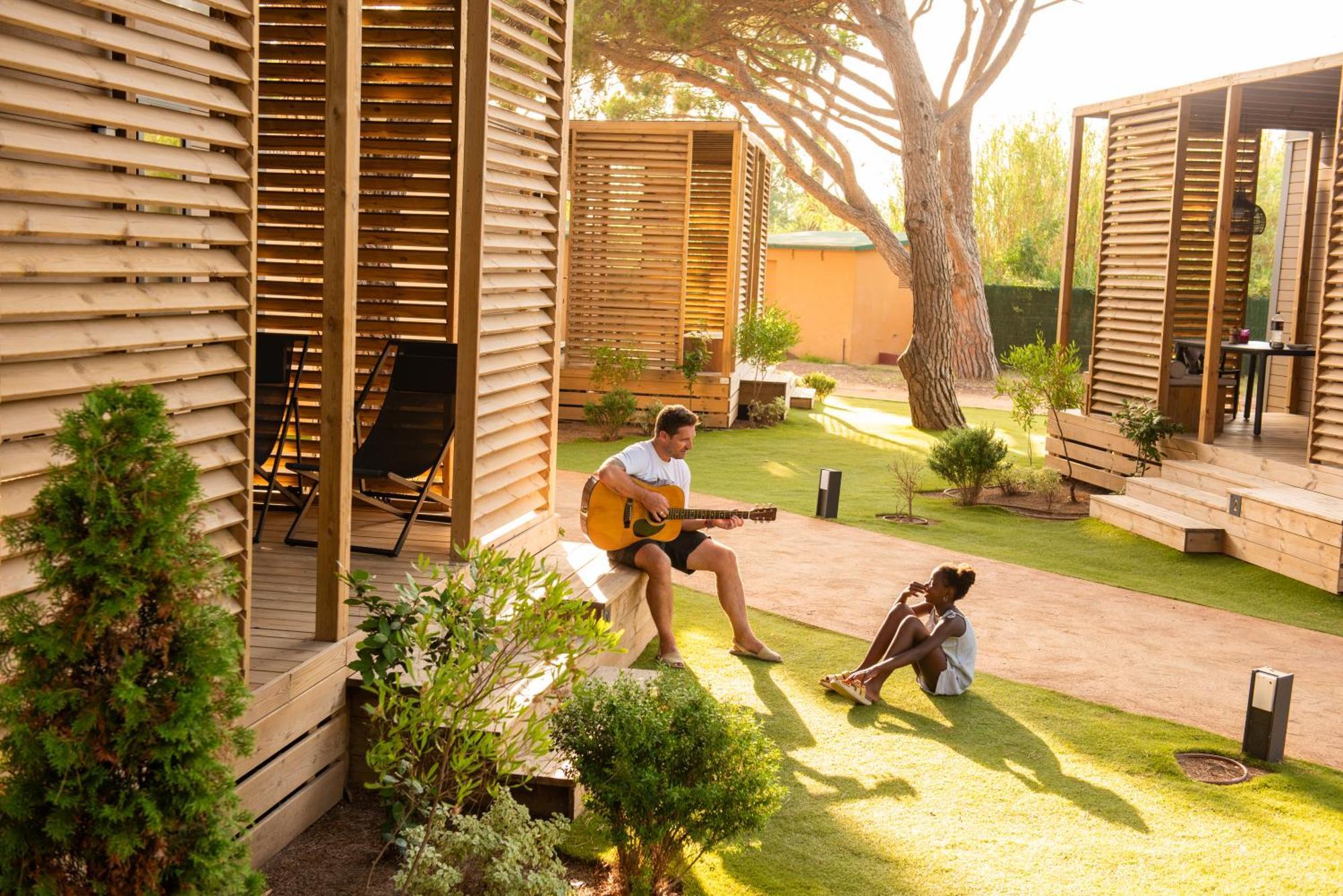 Camping & Bungalows Platja Brava Pals Dış mekan fotoğraf