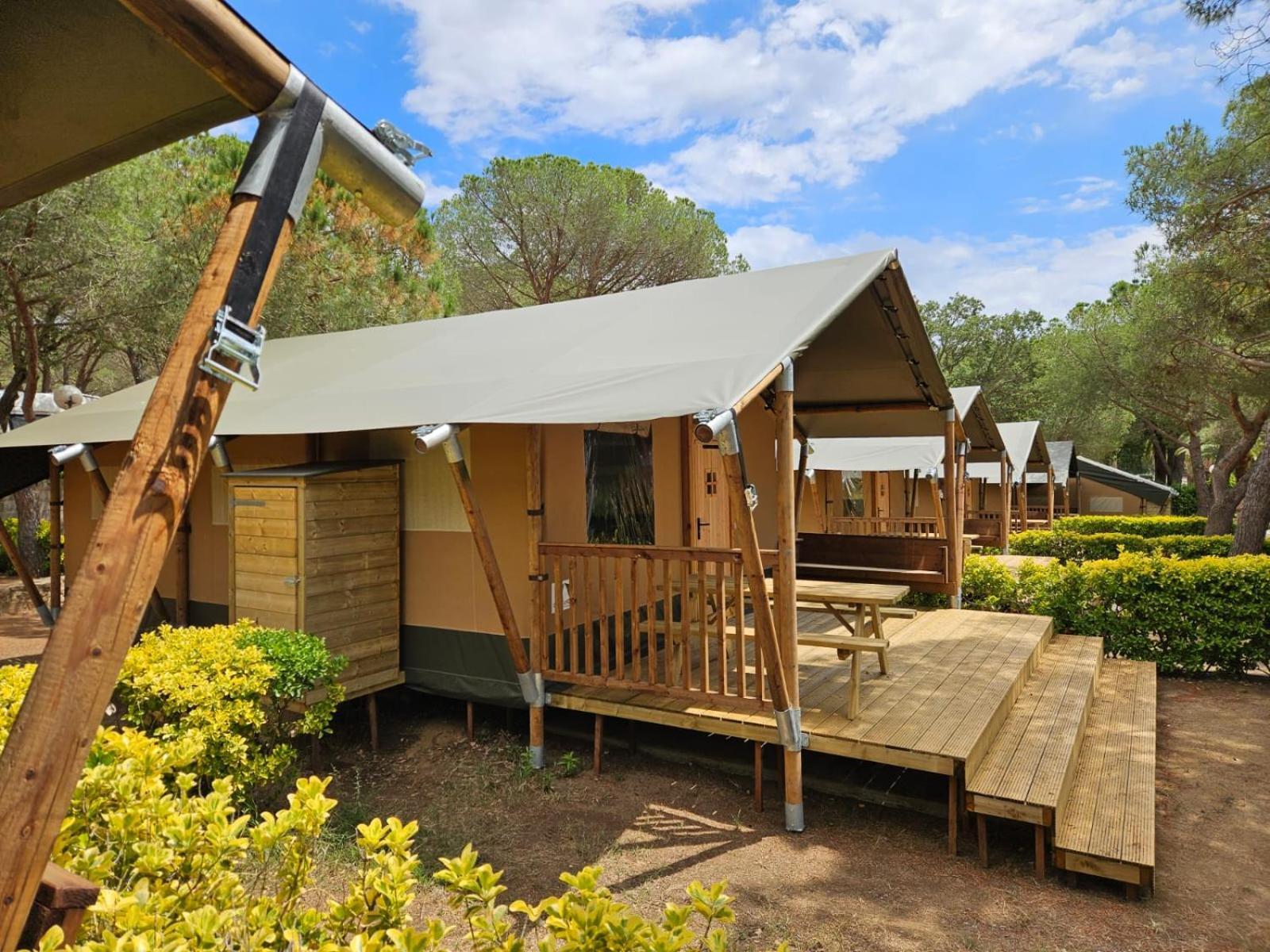 Camping & Bungalows Platja Brava Pals Dış mekan fotoğraf